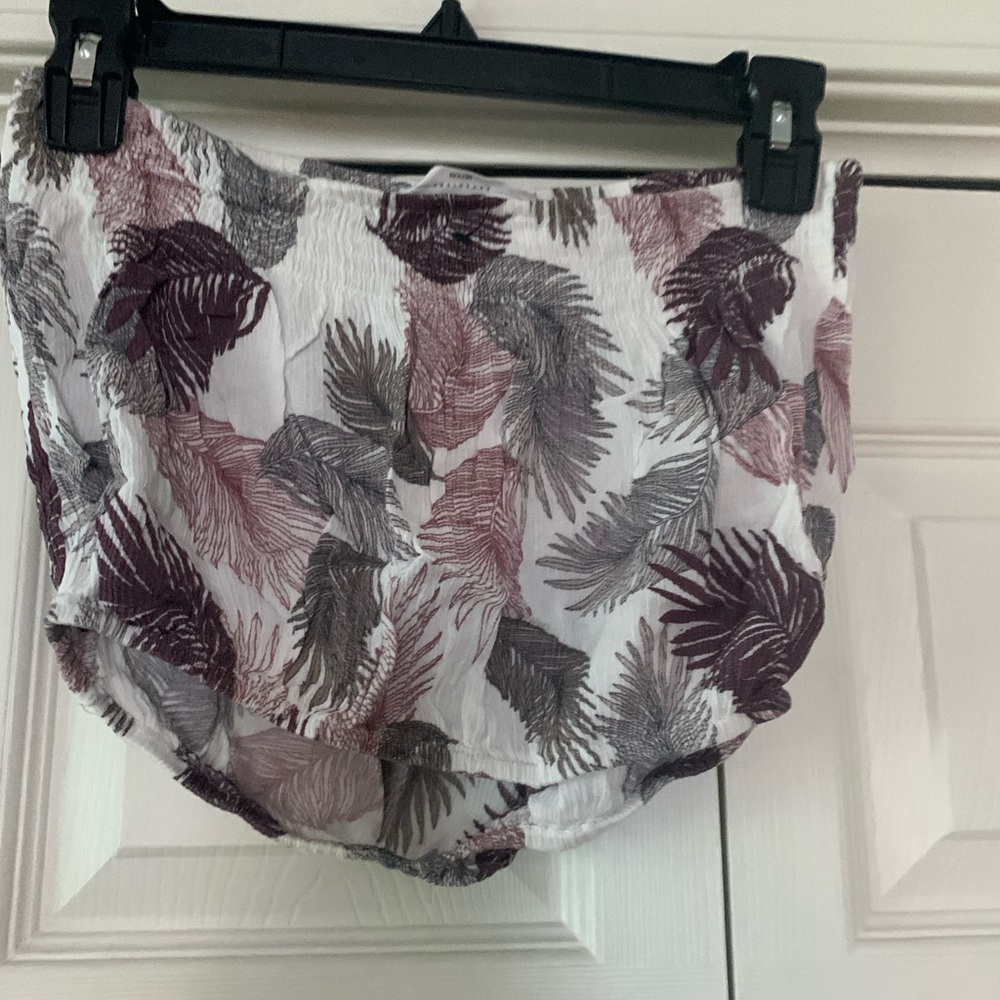 Skimpy and unlined tube top—you’ll be very cool😉